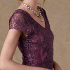 Hidden Avenue Dress. Petite