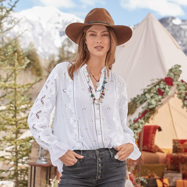 Broderie Top