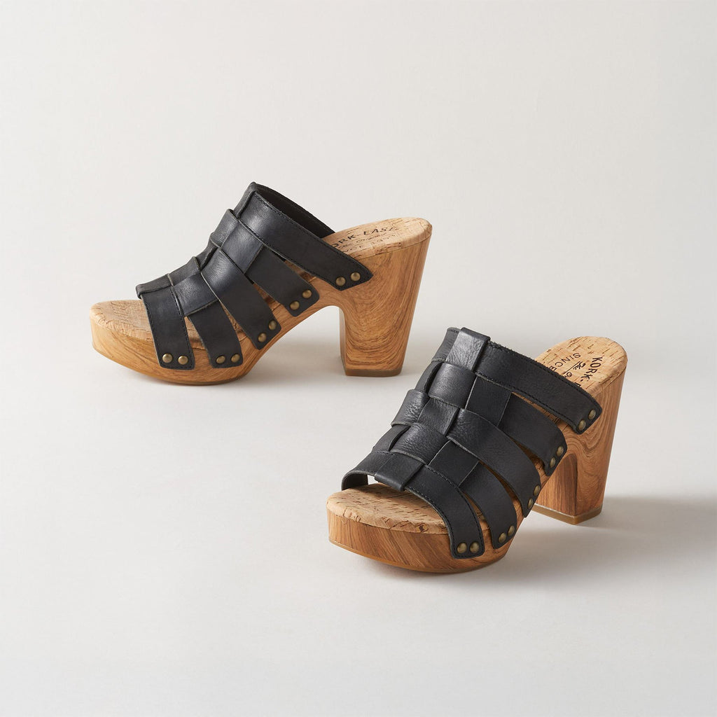 Devan Sandals