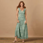 Madelyn Mae Dress. Petite