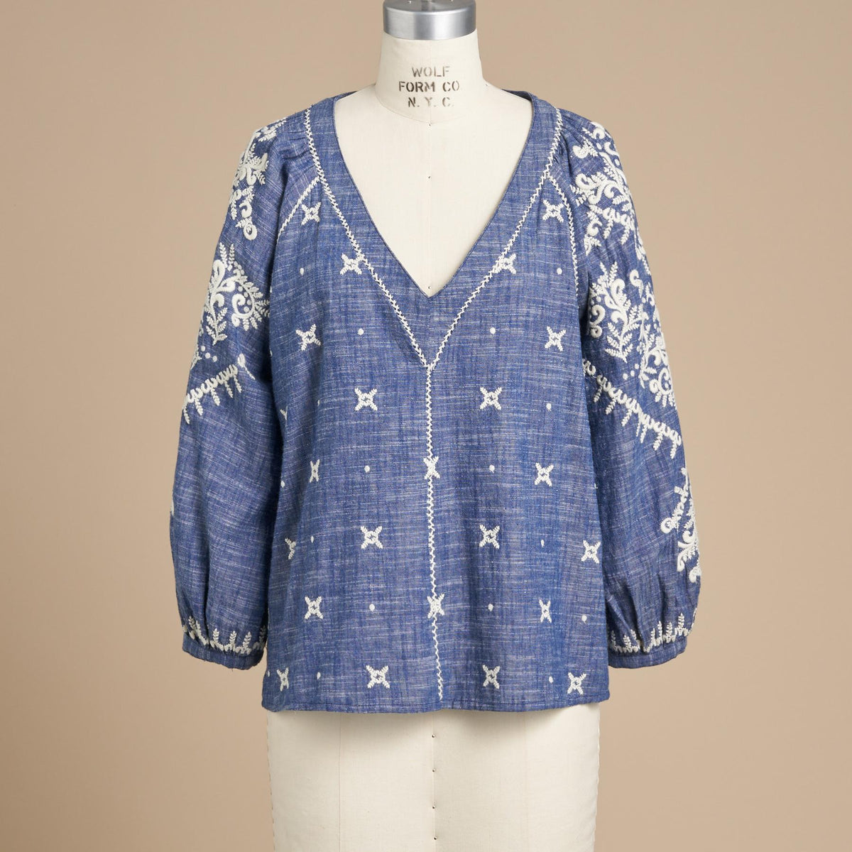 Discover Beauty Top