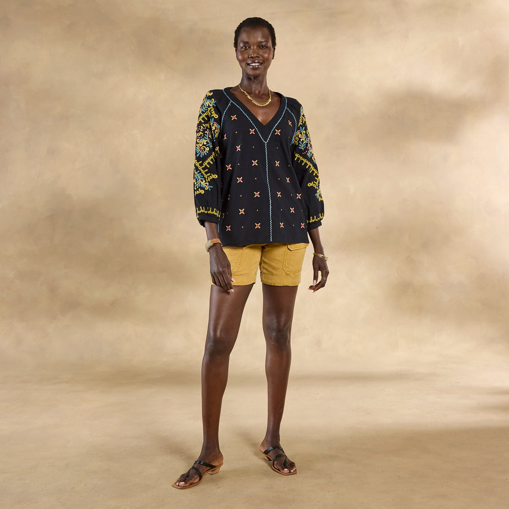 Discover Beauty Top
