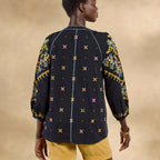 Discover Beauty Top