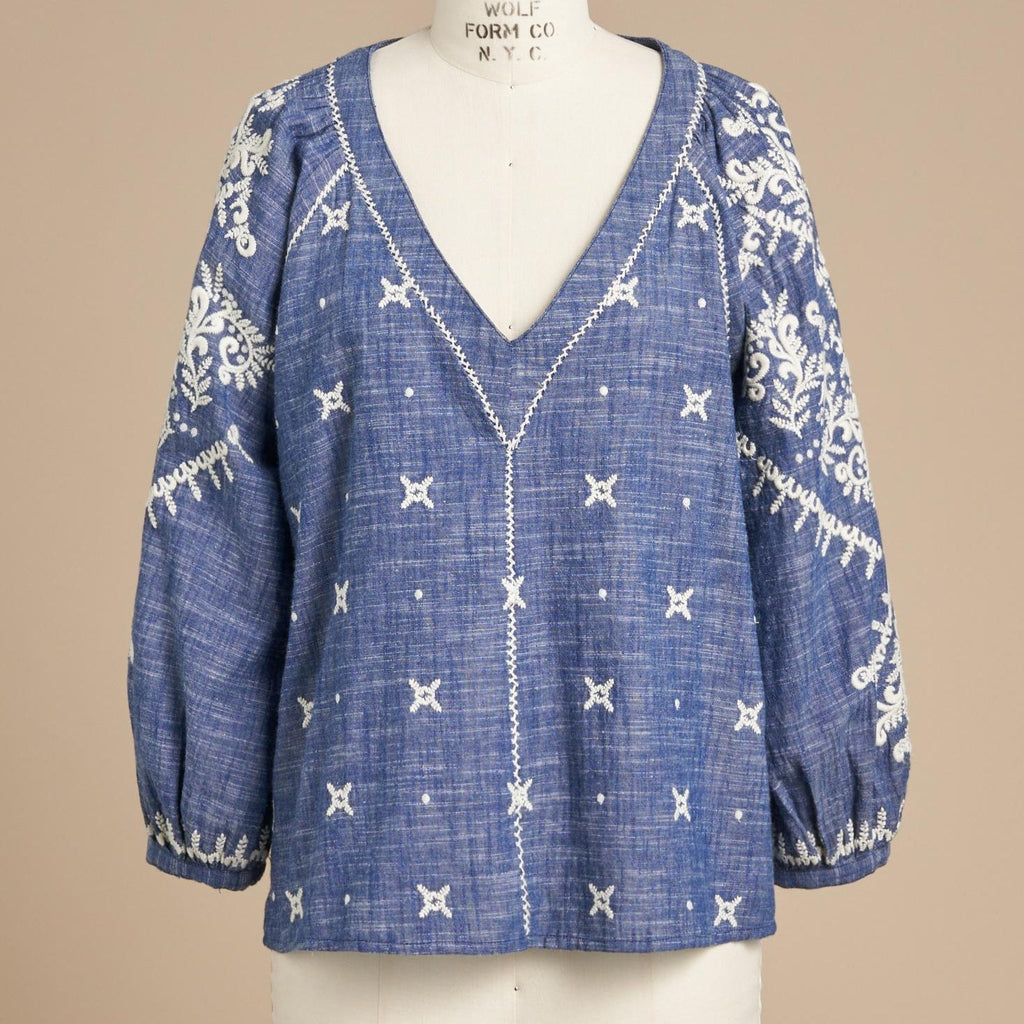 Discover Beauty Top. Petite