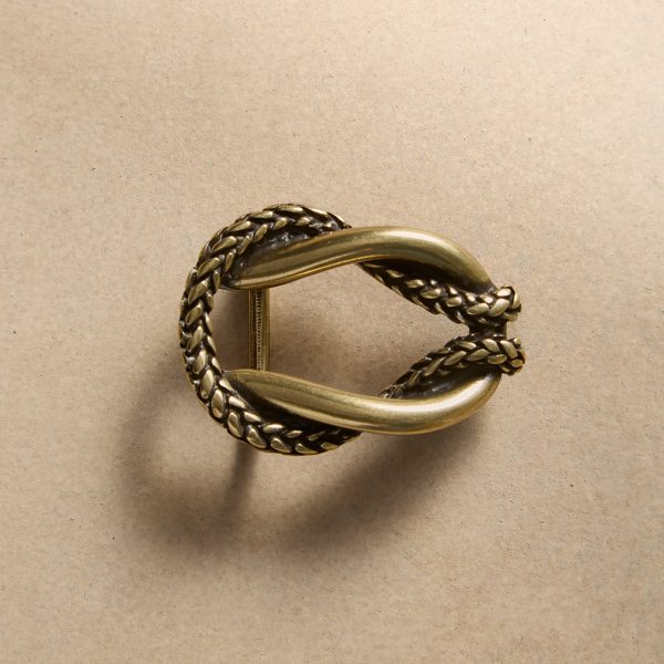 Novella Buckles