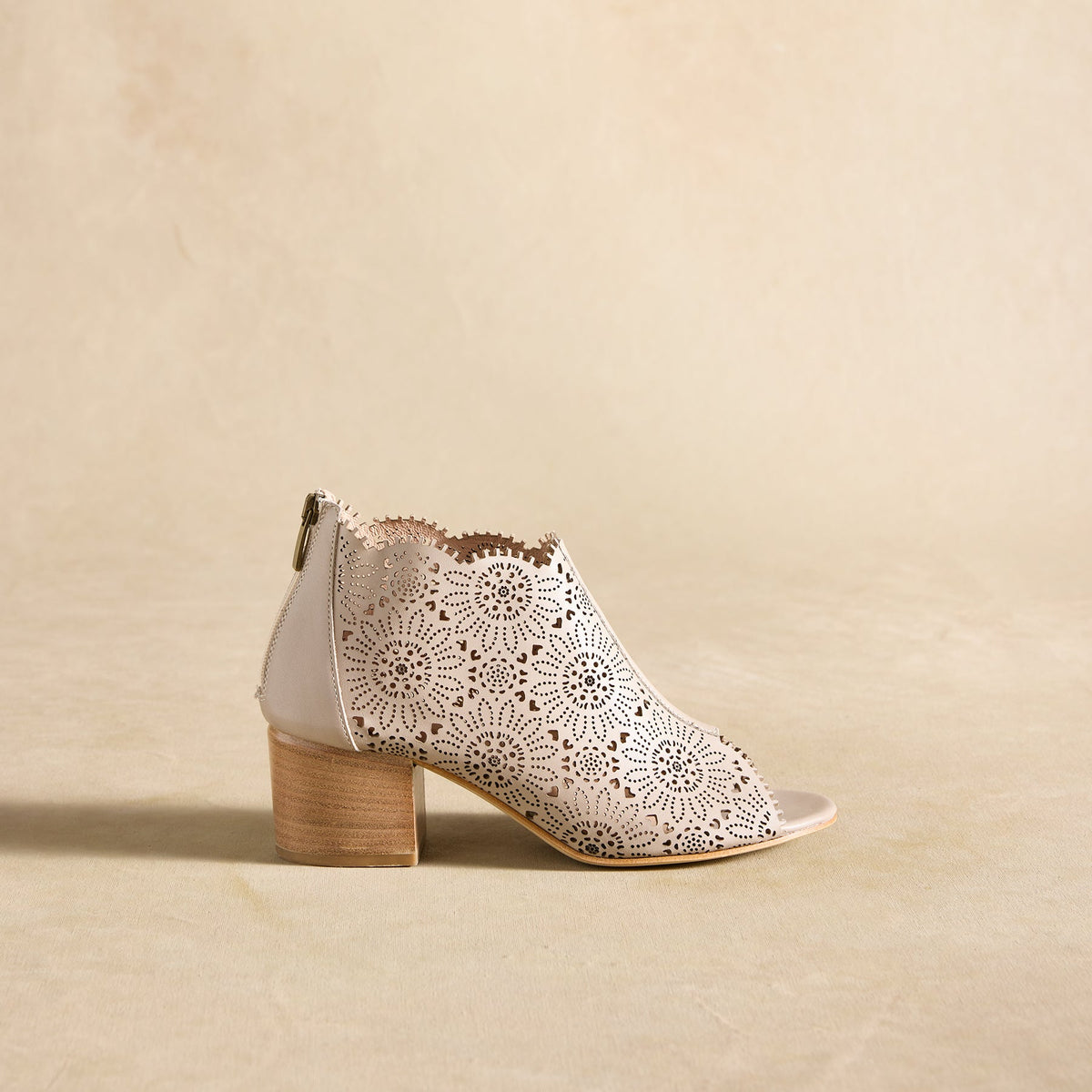 Penelope Sandals