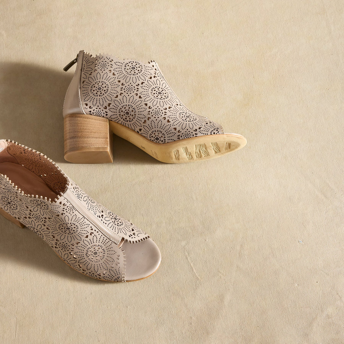 Penelope Sandals