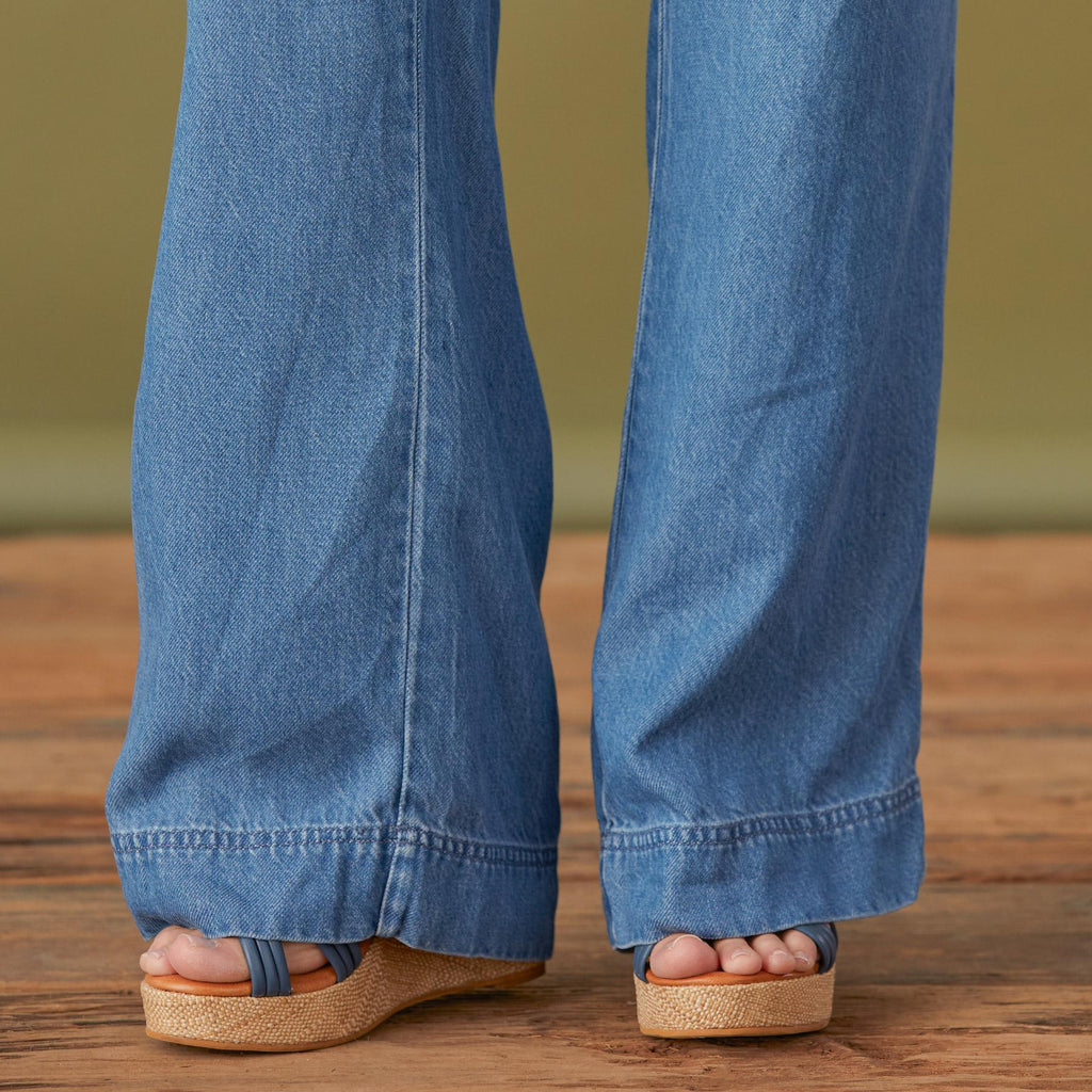 Oaklee Denim Pants. Petite