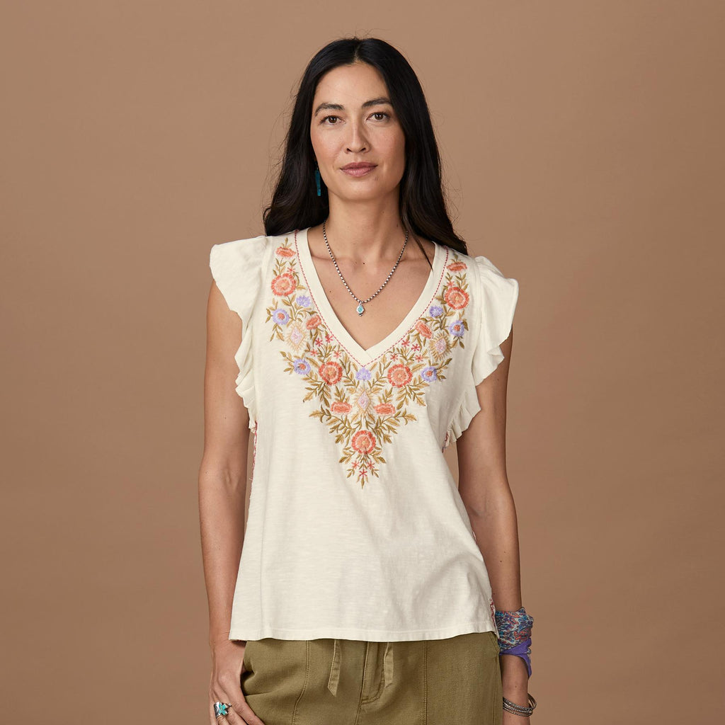 Lakelynn Floral Top. Petite