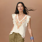 Lakelynn Floral Top. Petite