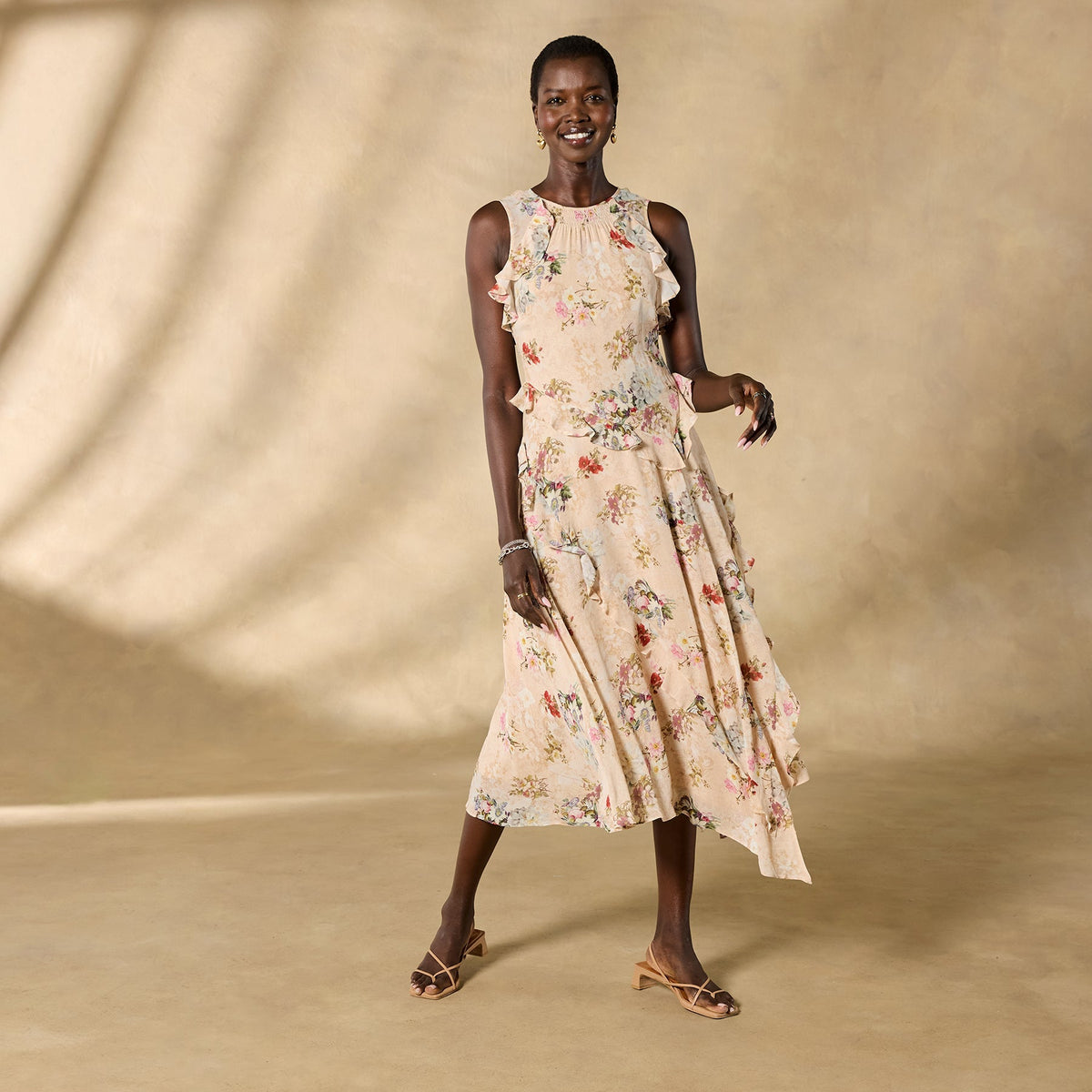 Faye Floral Dress. Petite