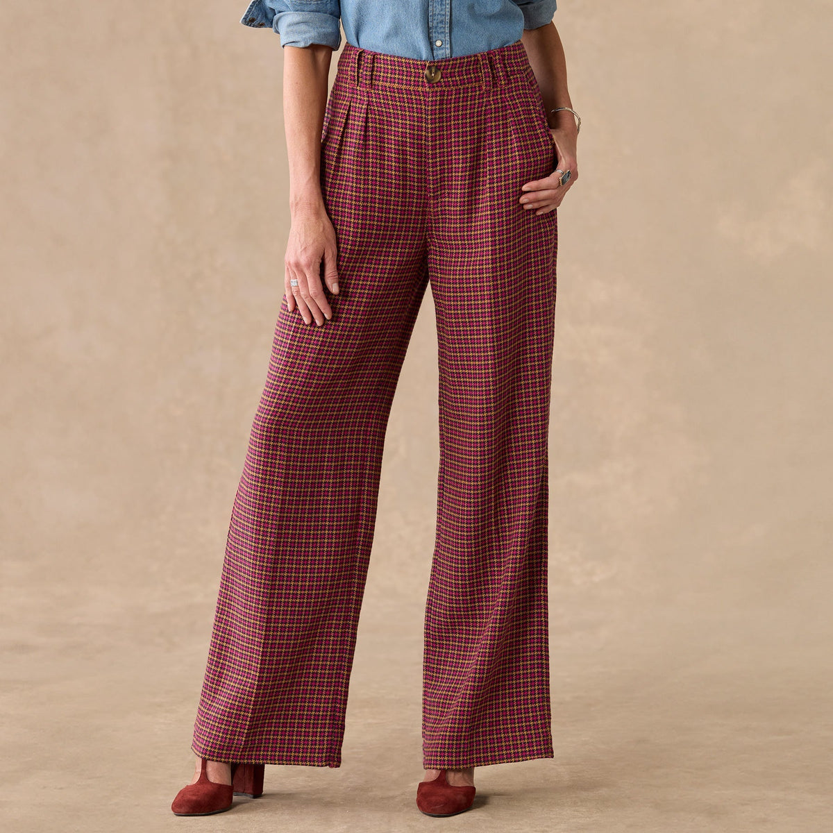 Mayra Plaid Pants. Petite