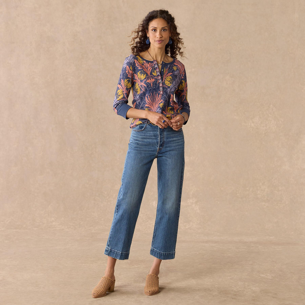 Rosehips Henley. Petite