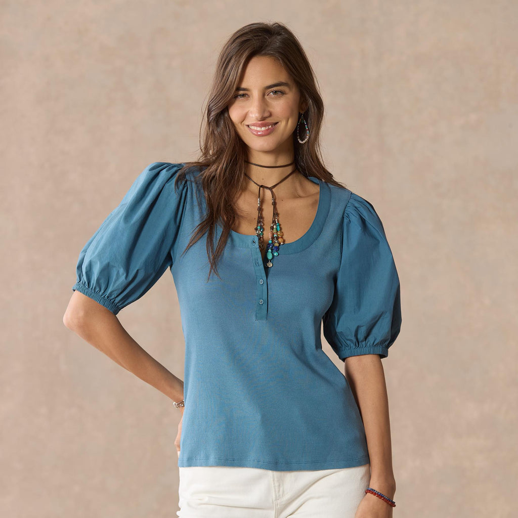 Carolina Henley. Petite