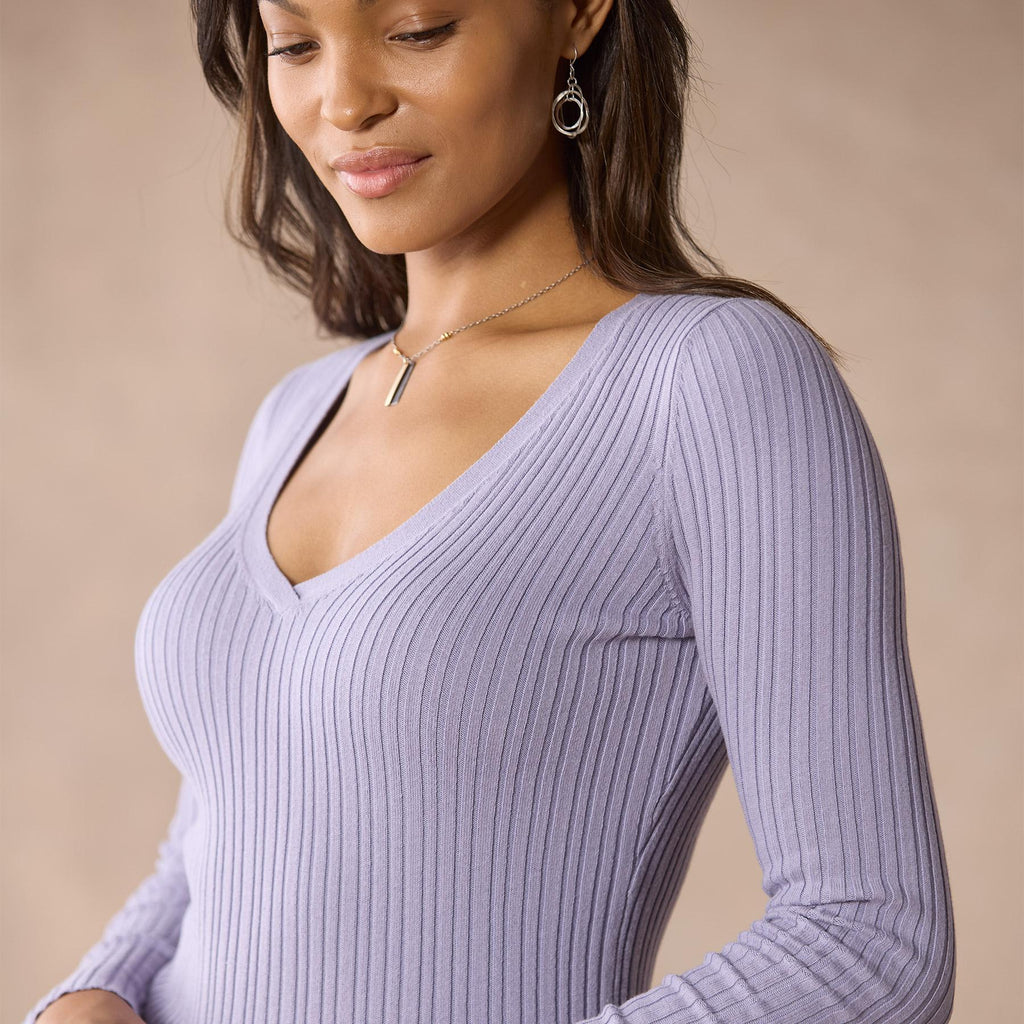Dreamer Legends Sweater. Petite