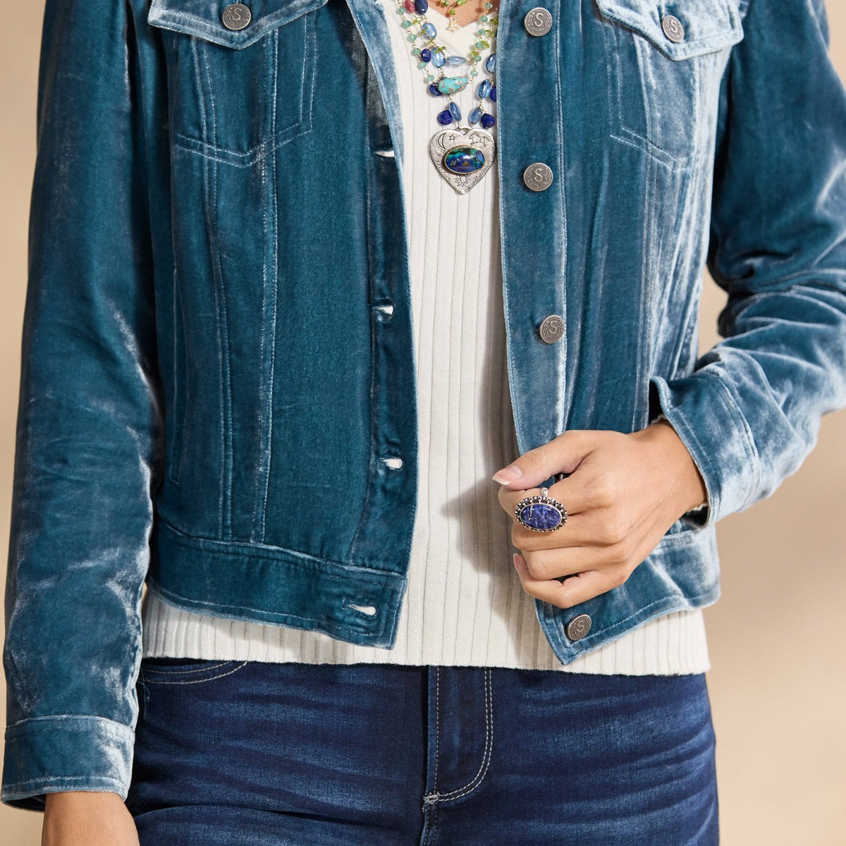 Wren II Velvet Jacket. Petite