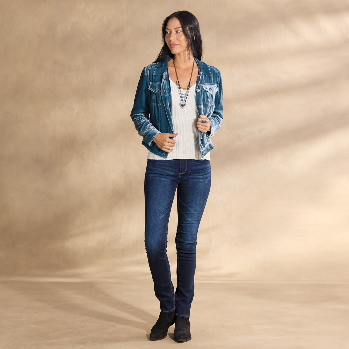 Wren II Velvet Jacket. Petite