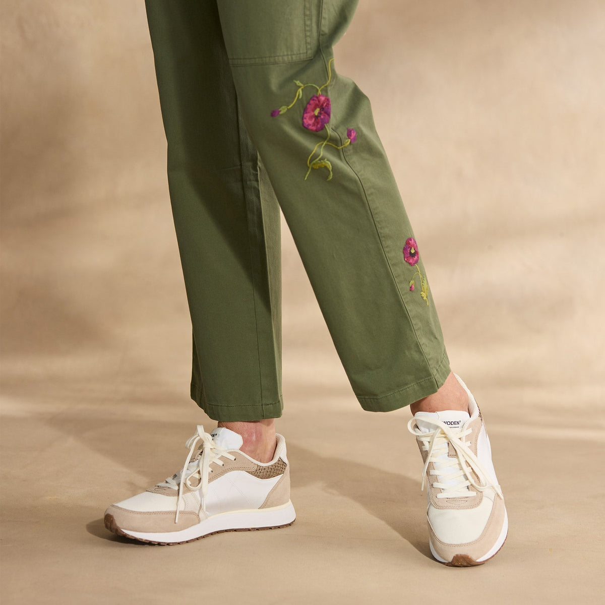 Melissa Embroidered Pants. Petite