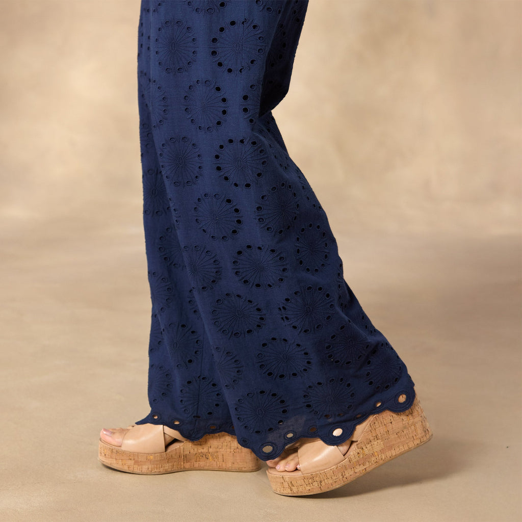 Beachy Beauty Pant. Petite