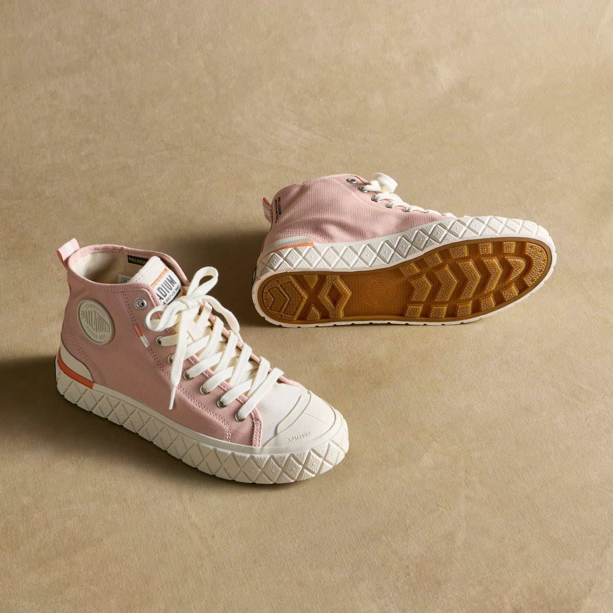 Palla Ace Chukkas