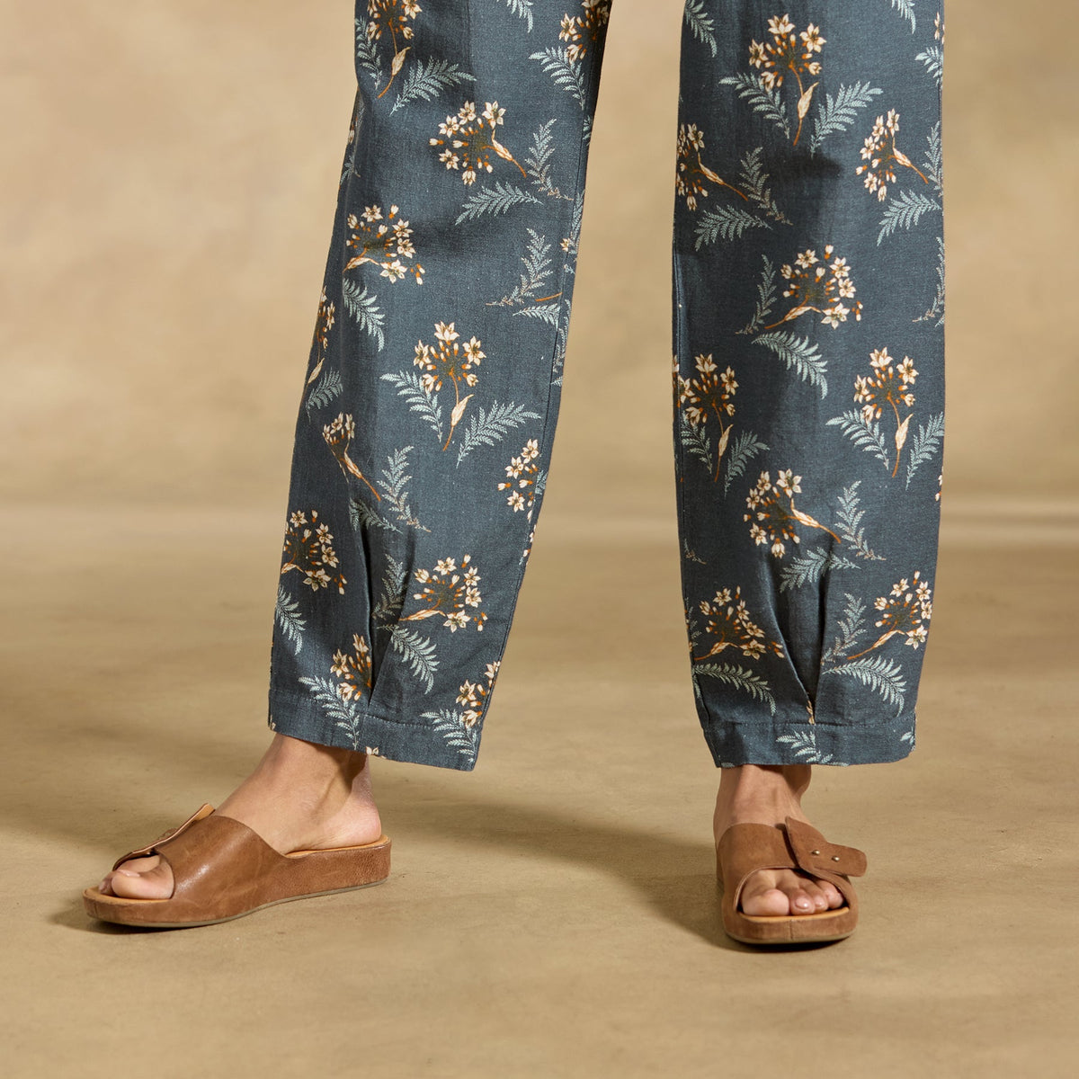 Benicia Pleated Pants. Petite