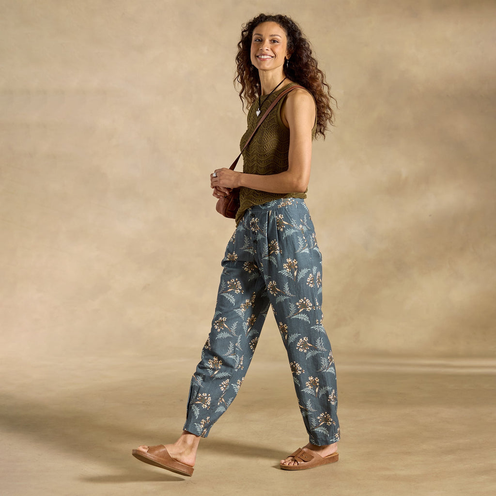 Benicia Pleated Pants. Petite