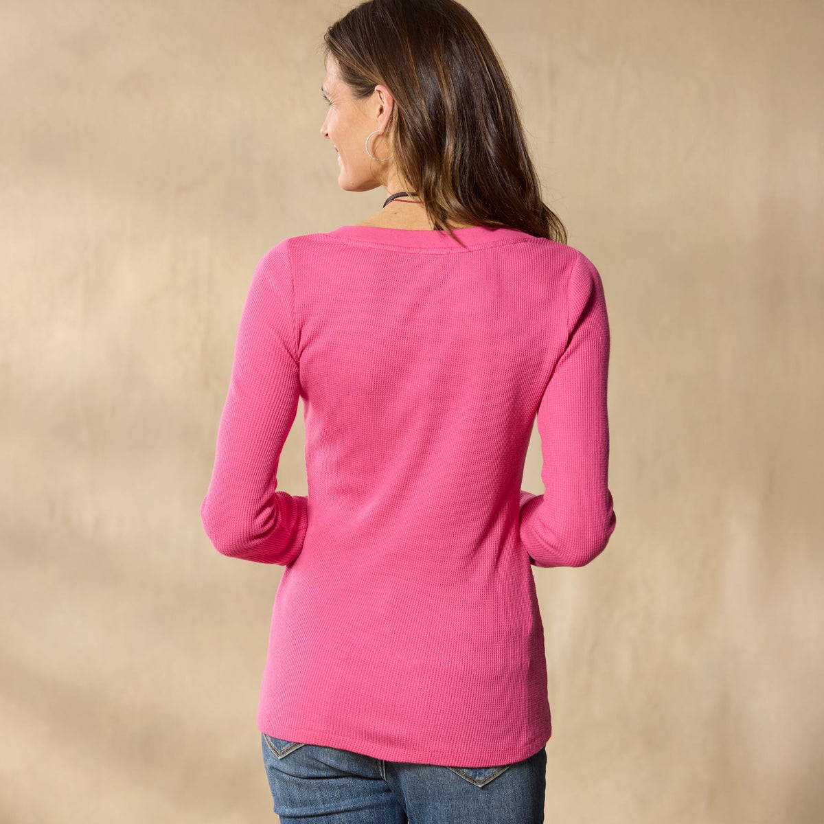 Voyager  V-Neck Thermal. Petite