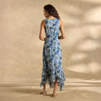 Champs de Fleur Printed Dress. Petite