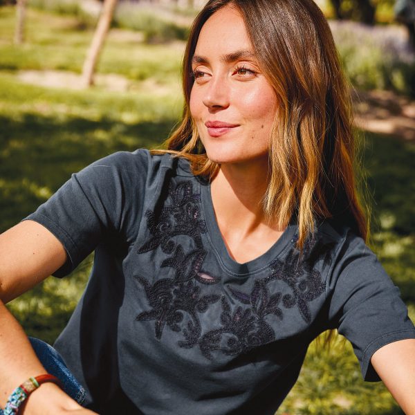 Toluca Lace Tee. Petite