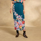 Graceful Verenia Linen Skirt. Petite
