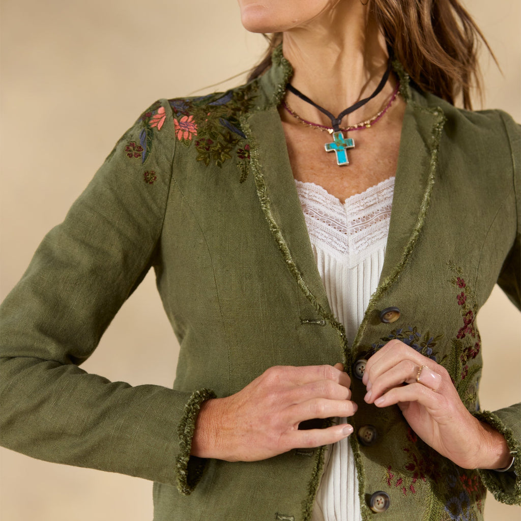 Tonala Floral Blazer. Petite