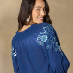 Junco Floral Top. Petite