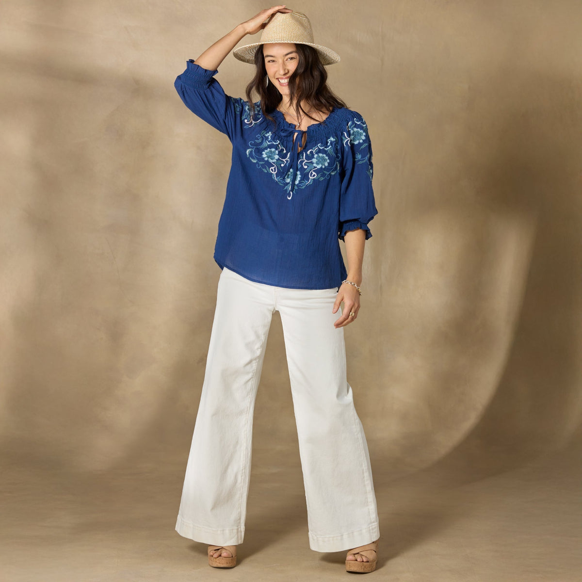 Junco Floral Top. Petite