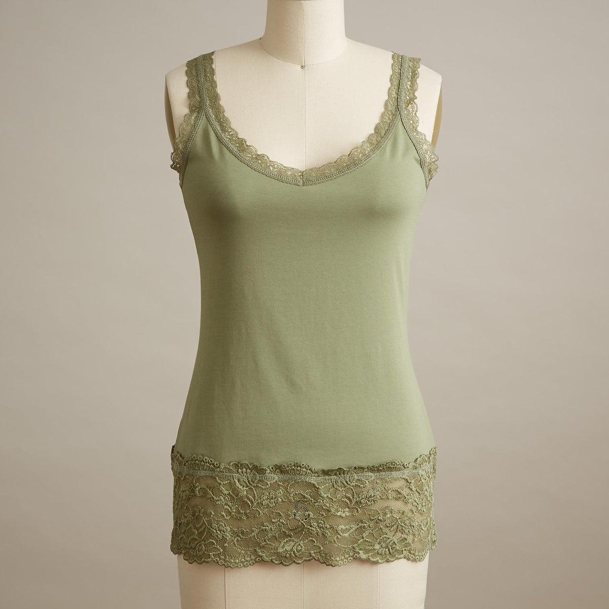 Elan Tank. Petite