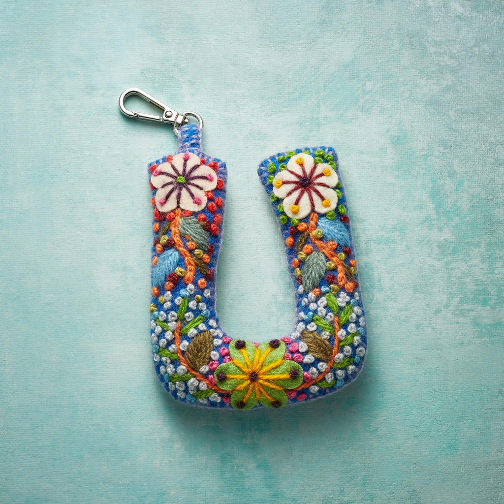 Fleur De Felt Initial Clip
