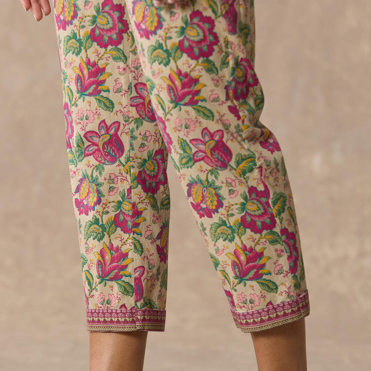 Leia Pants. Petite