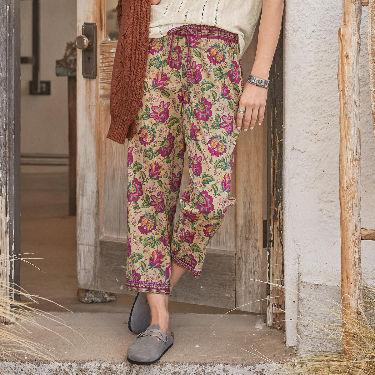 Leia Pants. Petite