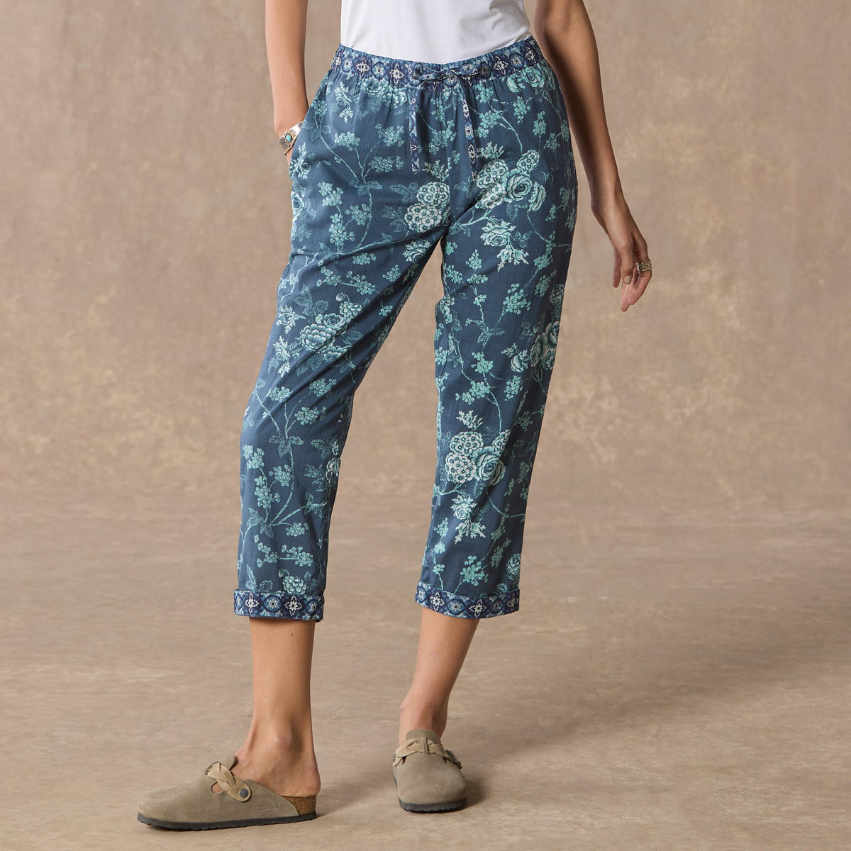 Leia Pants. Petite