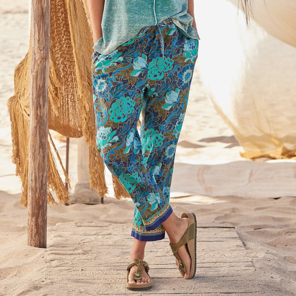 Leia Pants. Petite