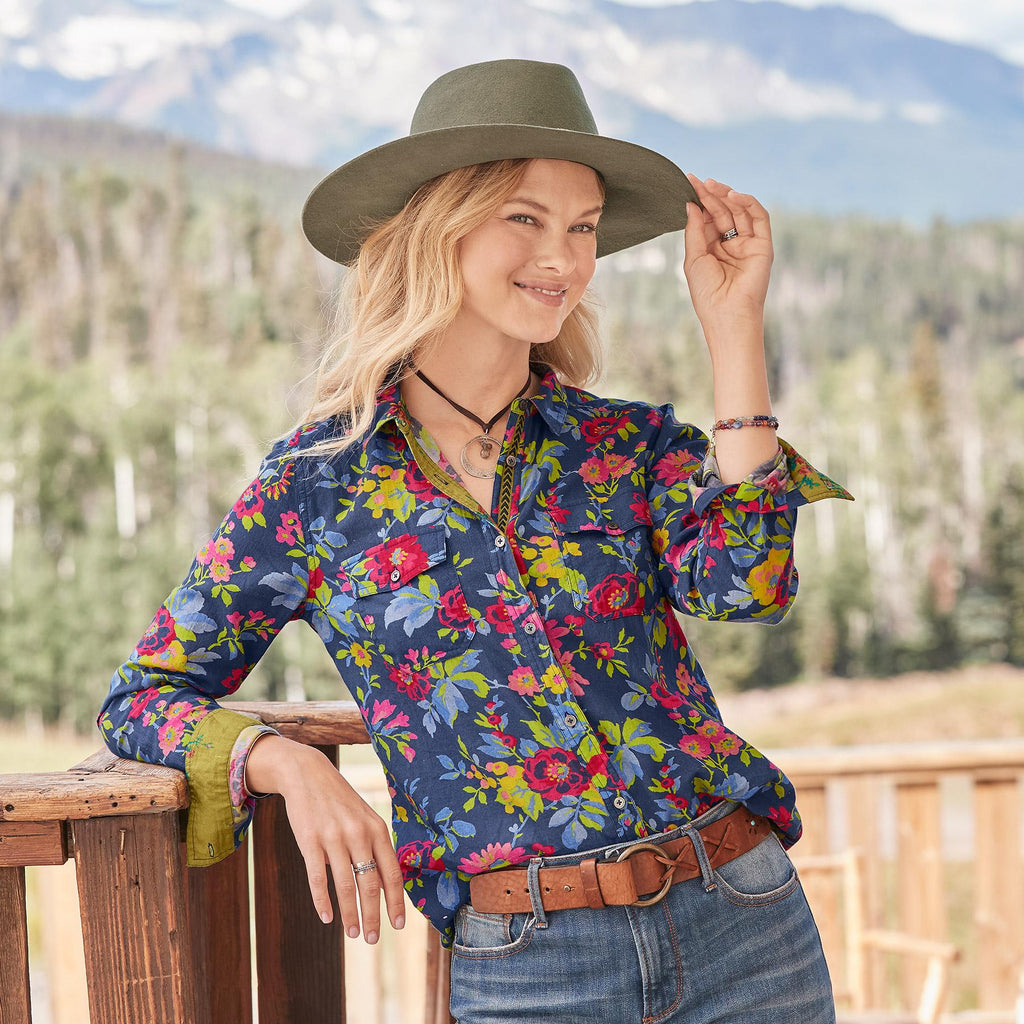 Floral Joy Top. Petite